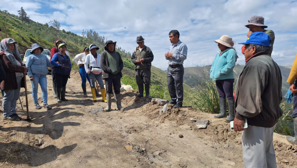 SOCIALIZACIÓN DE AMPLIACIÓN DE VÍA EN PICAIHUA: CONEXIÓN ENTRE SIGSIPAMBA Y VIÑAS SAN ALFONSO